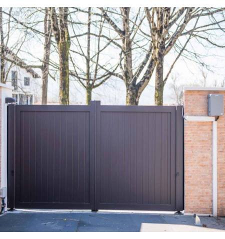 Moteur intégré Erreka Magie pour les portes battantes domestiques ou industrielles jusqu'à 3,5 m