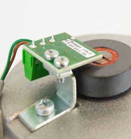 Moteur Mac électromécanique 230V et 24V pour les portes battantes jusqu'à 3 m